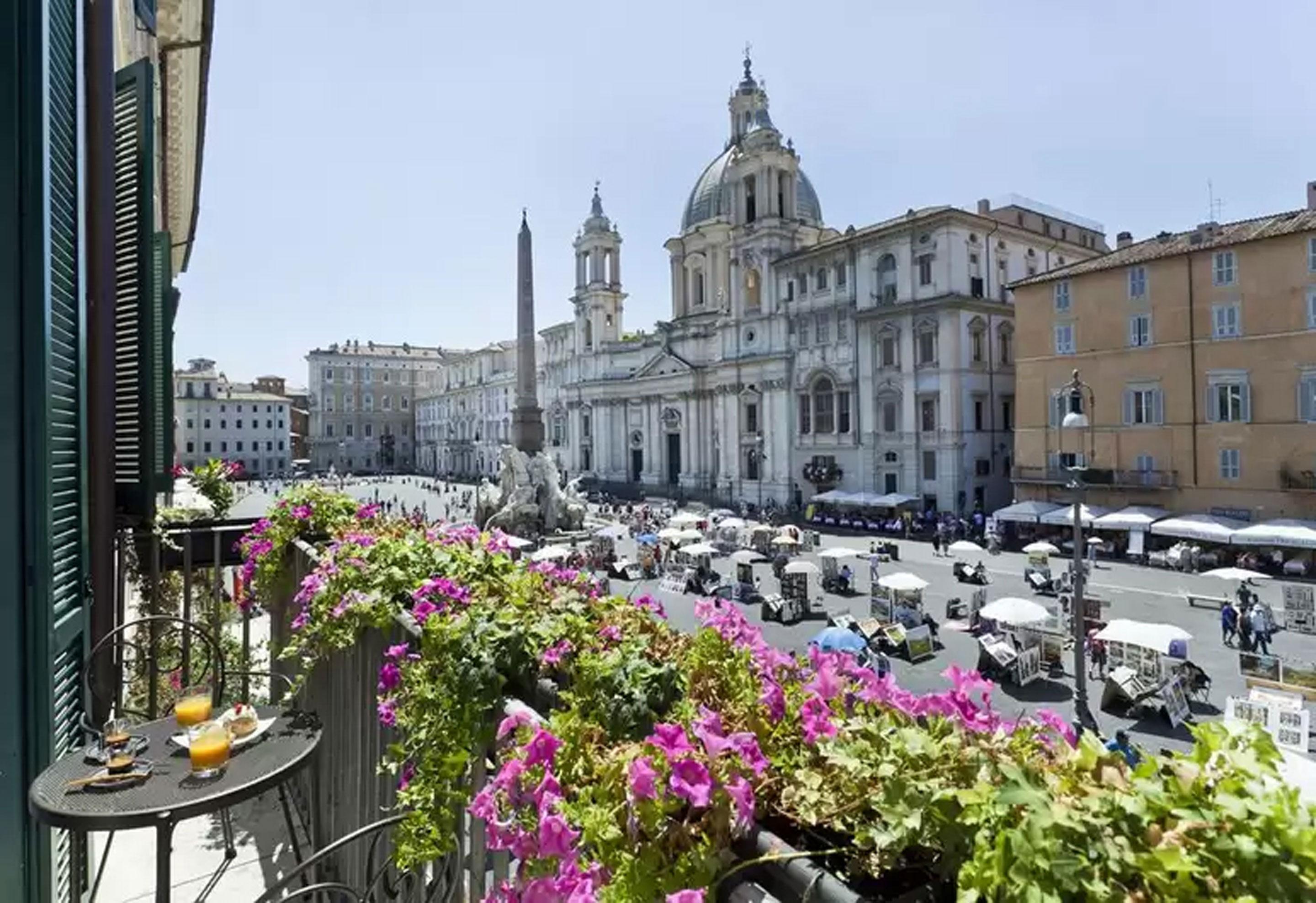 Navona Suites Rome Bagian luar foto