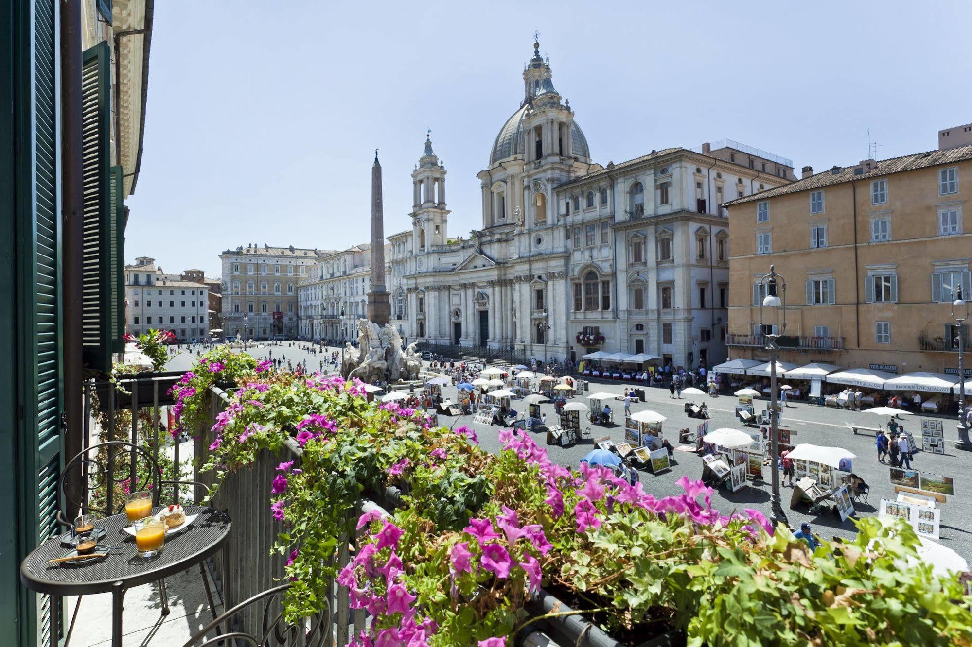 Navona Suites Rome Bagian luar foto